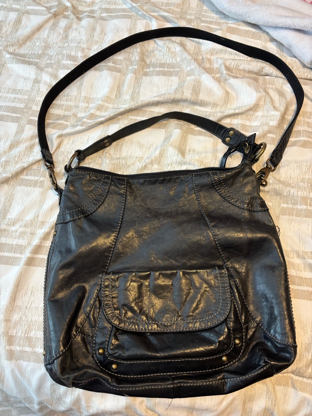 Vintage Fossil Black Leather Shoulder Bag